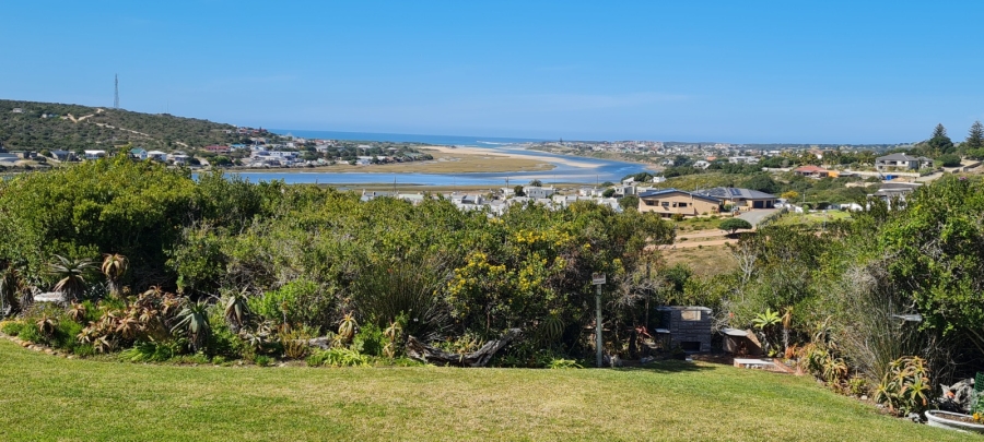 3 Bedroom Property for Sale in Stilbaai Wes Western Cape